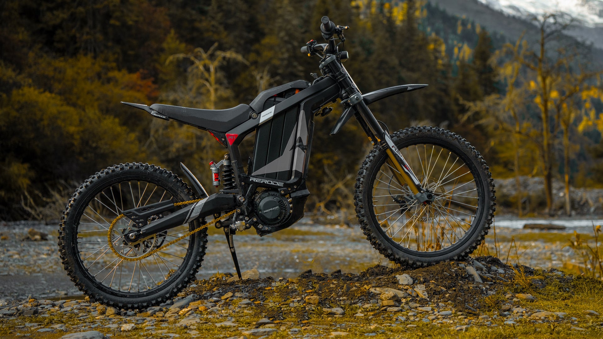 enduro electric bicycle R1 72V4,000W Middle Motor Full Suspension Fastest Electric Dirt Bike